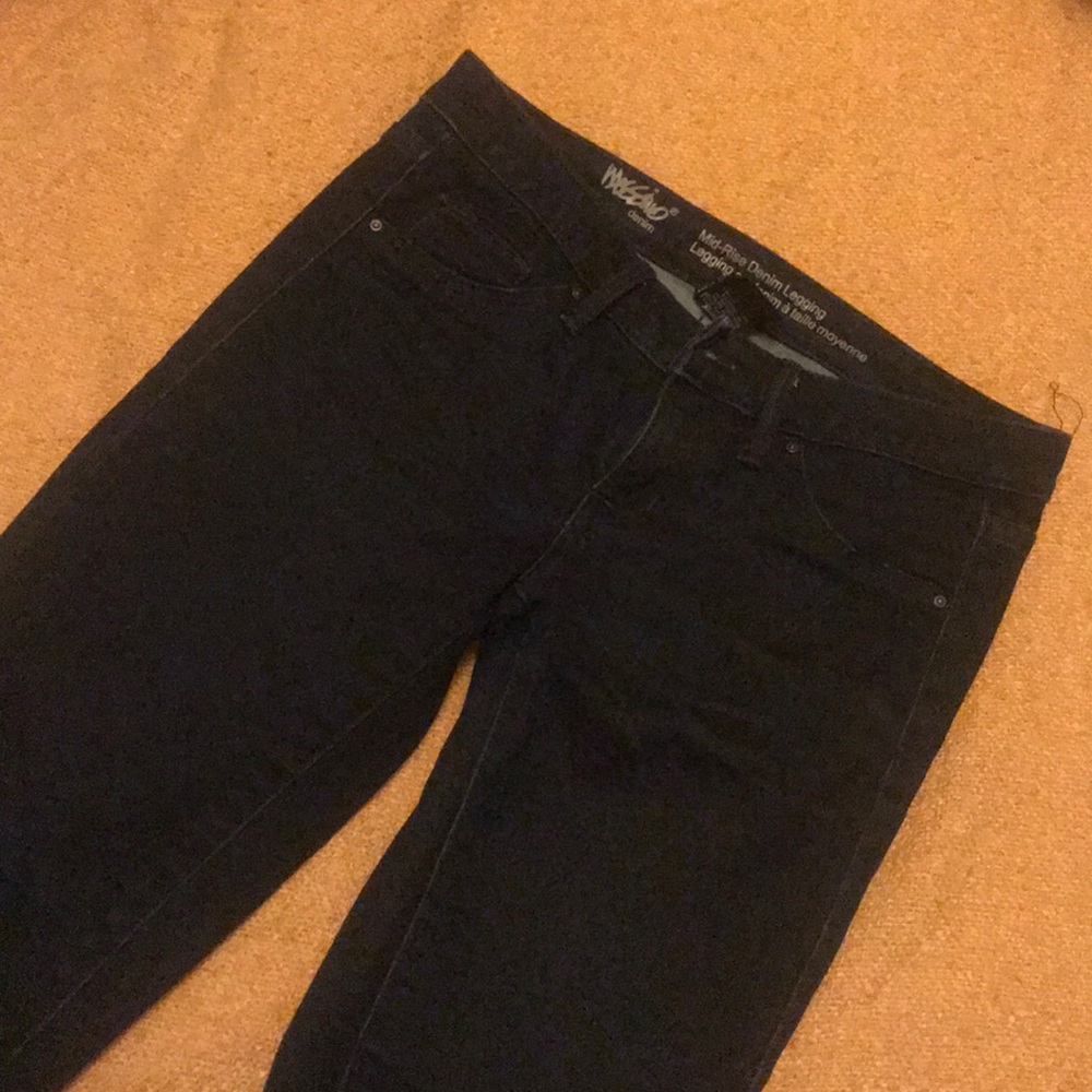 Dark blue skinny jeans